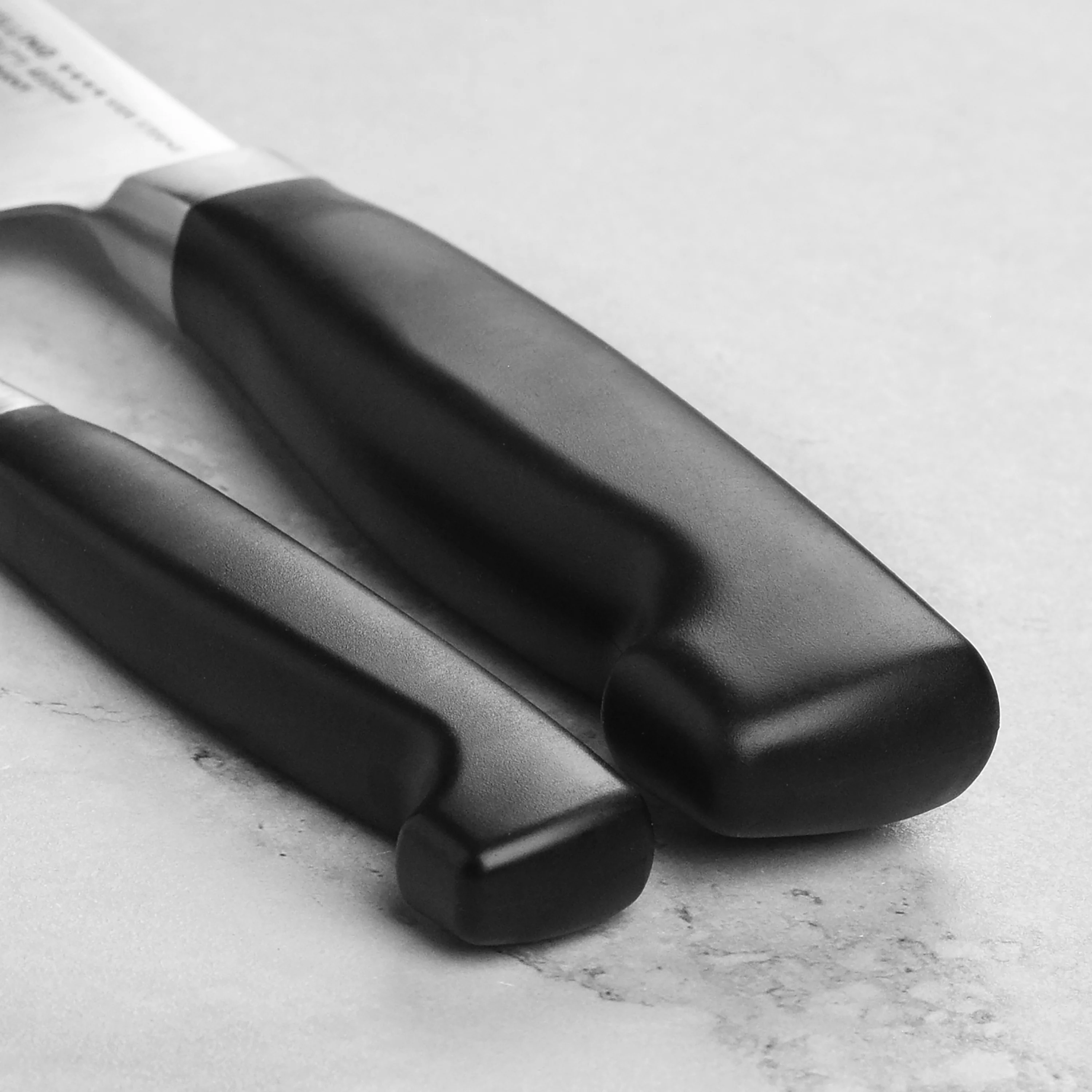 Zwilling Four Star Santoku & Paring Knife Set - Image 2