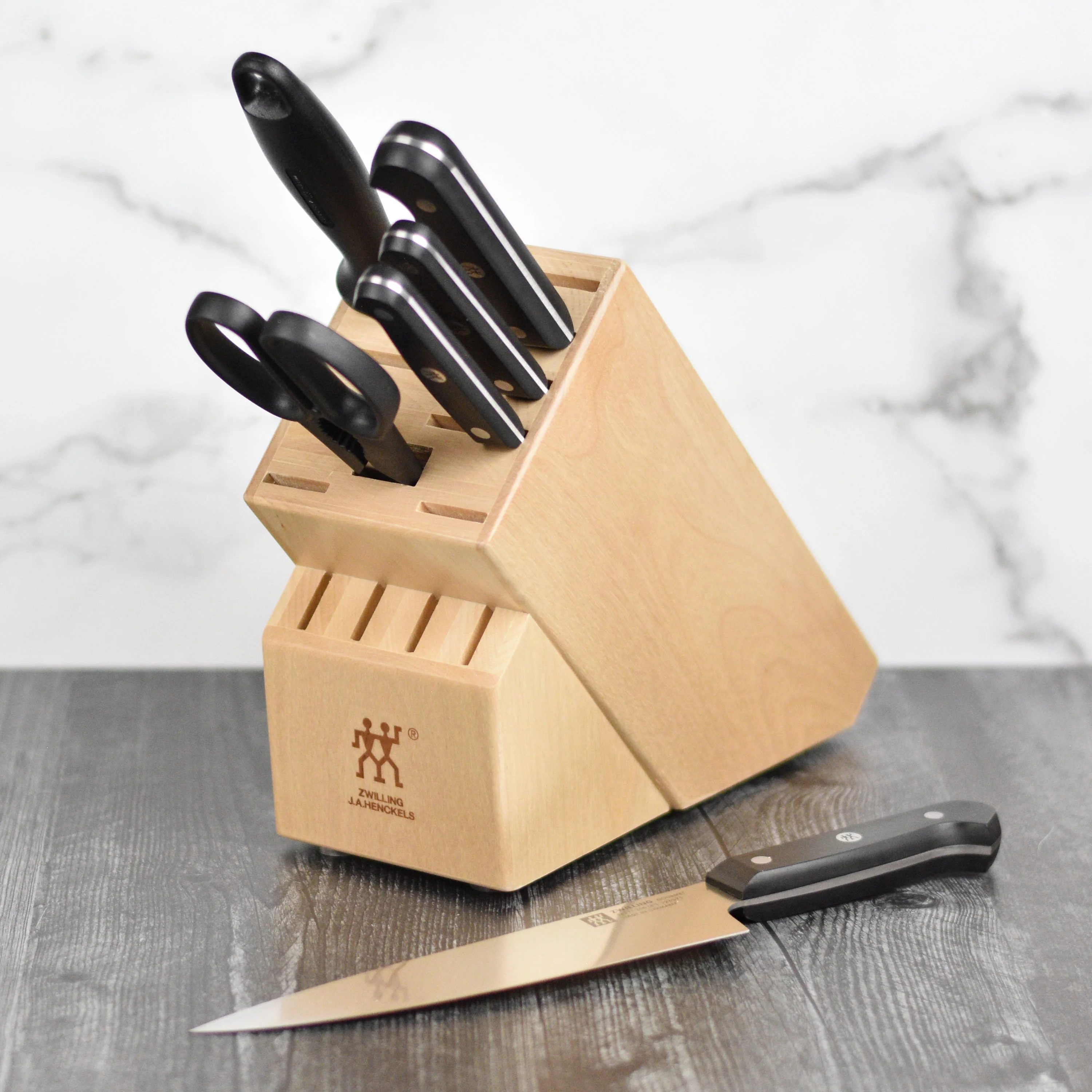 Zwilling Gourmet 6.5" Nakiri Knife - Image 7