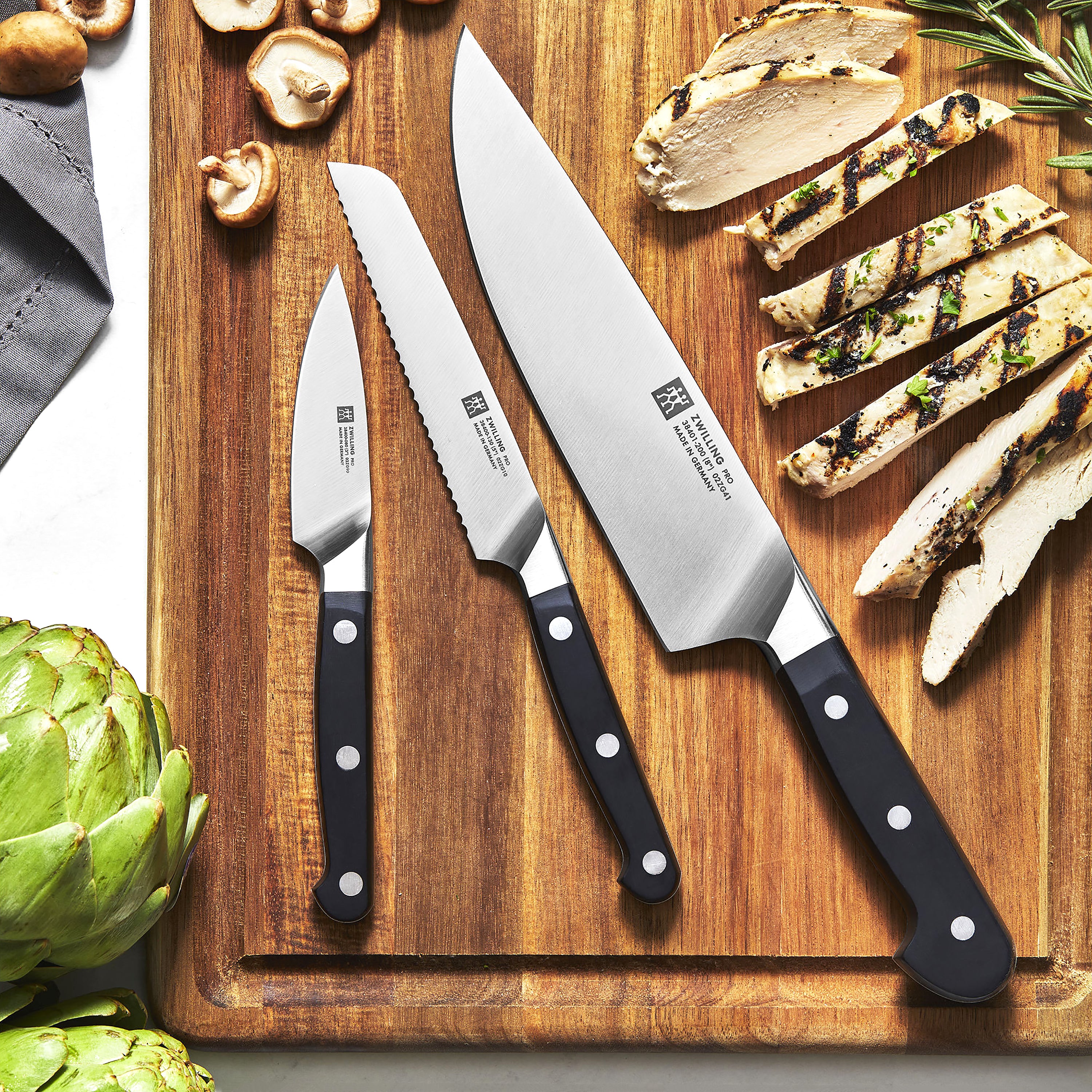 Zwilling Pro 3" Paring Knife - Image 5