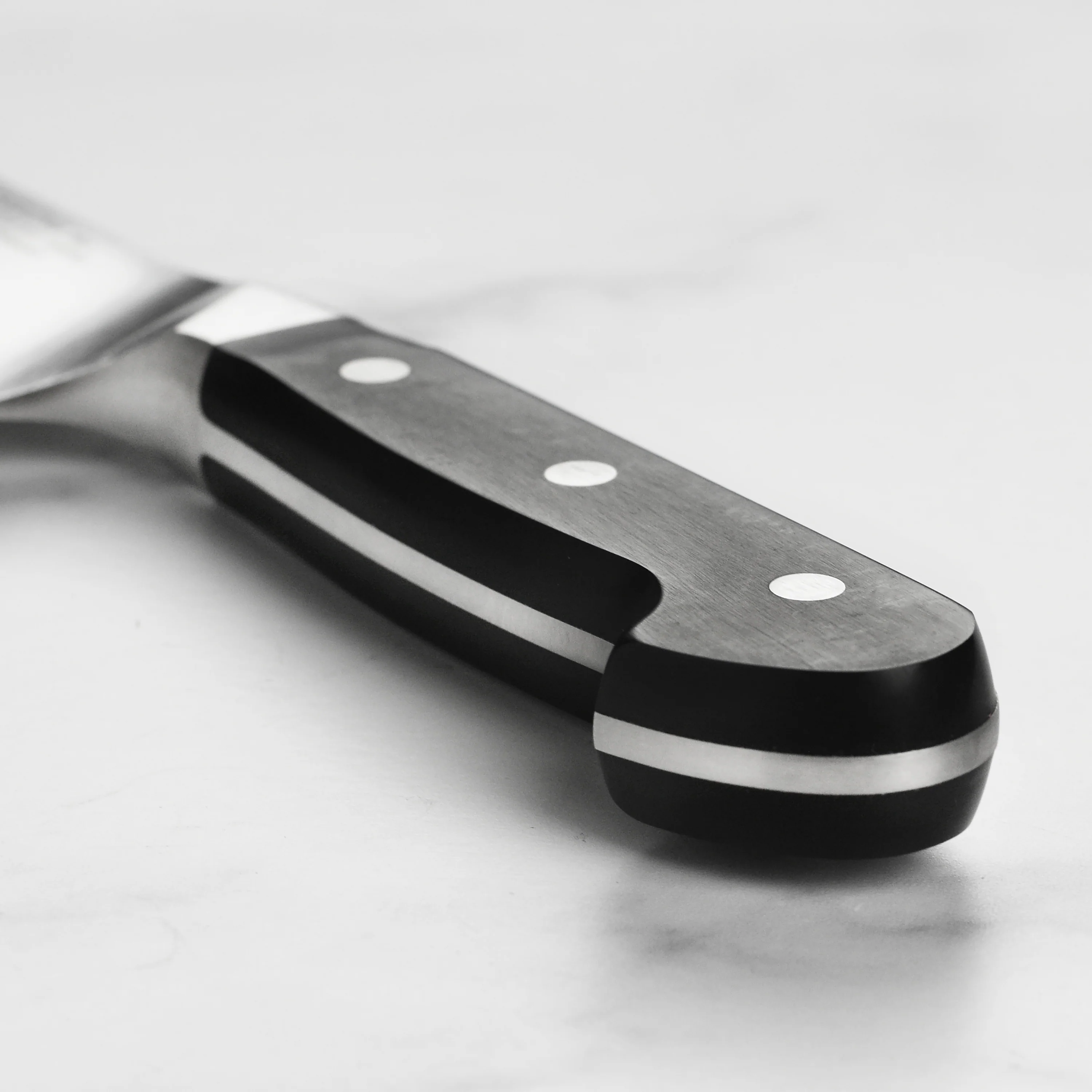 Zwilling Pro 7" Hollow Edge Santoku Knife - Image 2