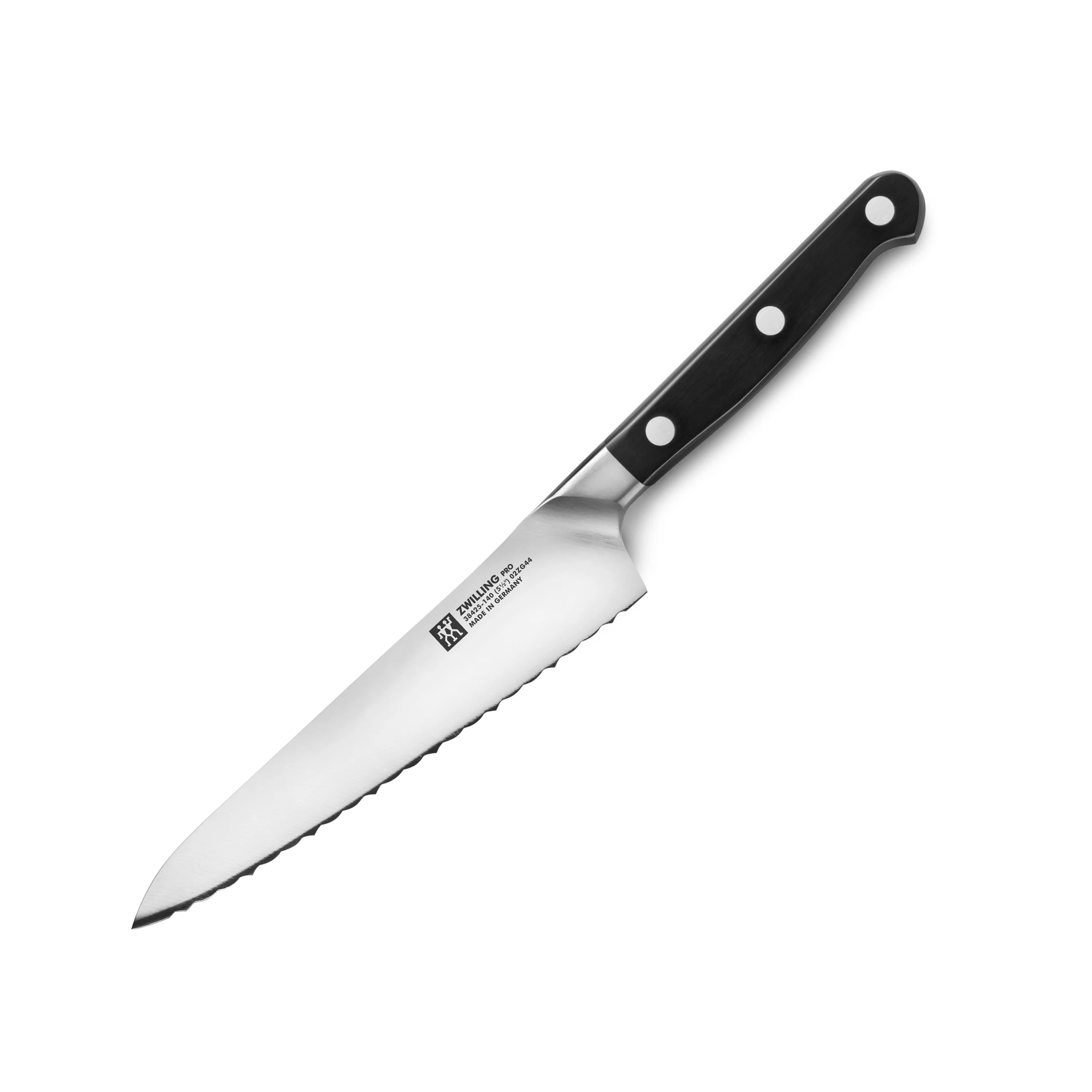 Zwilling Pro 5.5" Serrated Prep Knife - Image 4