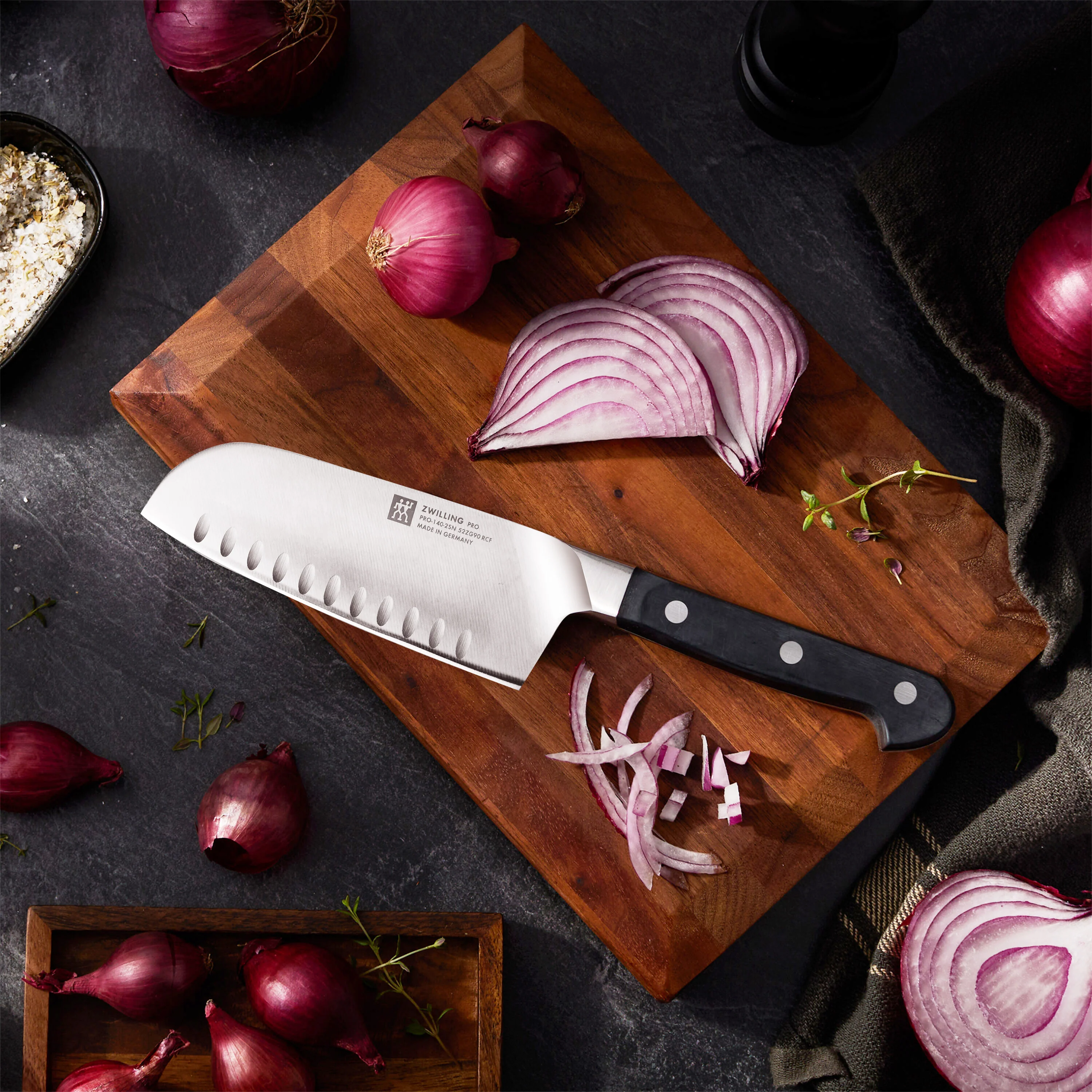 Zwilling Pro 5.5" Hollow Edge Wide Santoku Knife - Image 3