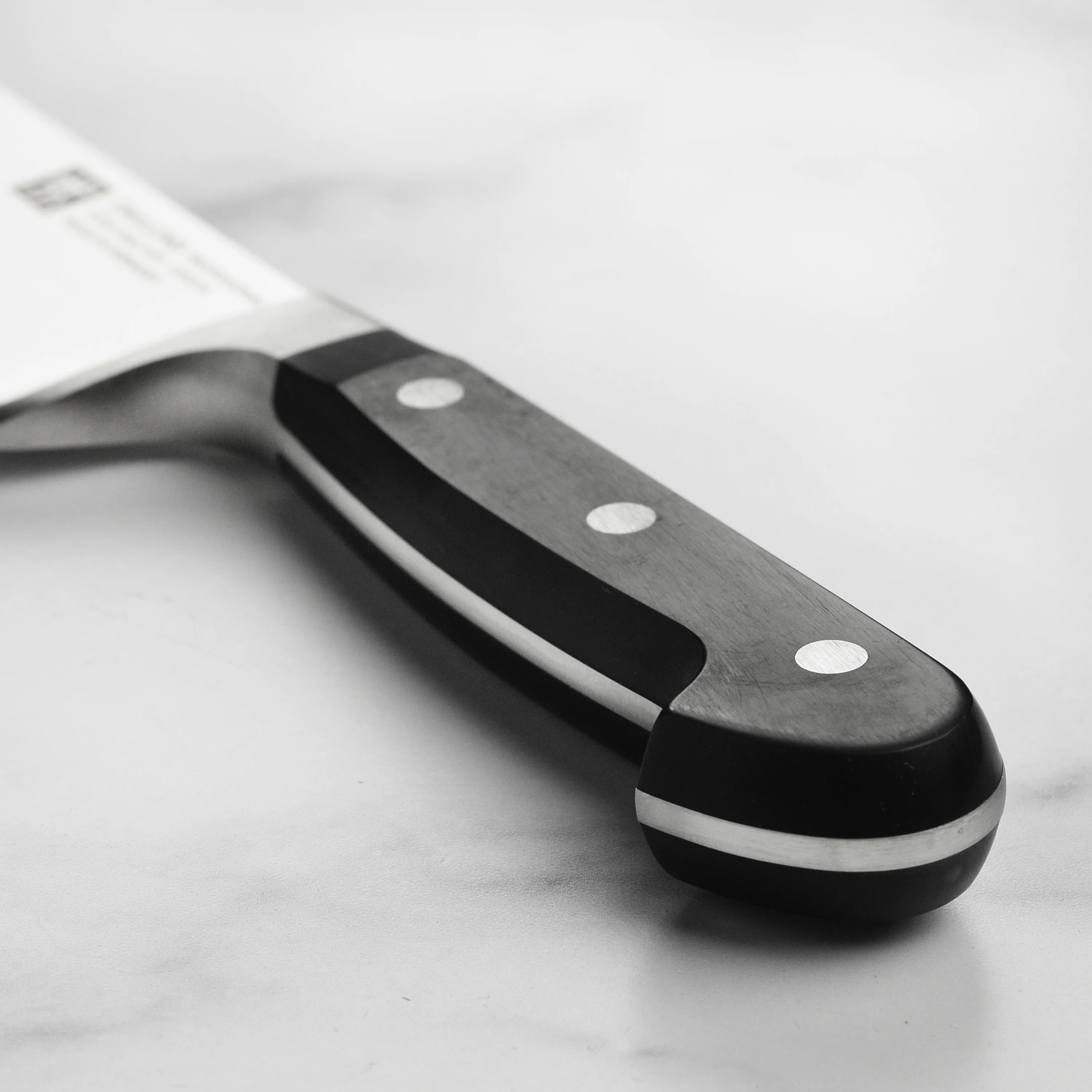Zwilling Professional S 8" Chef's Knife - Image 2