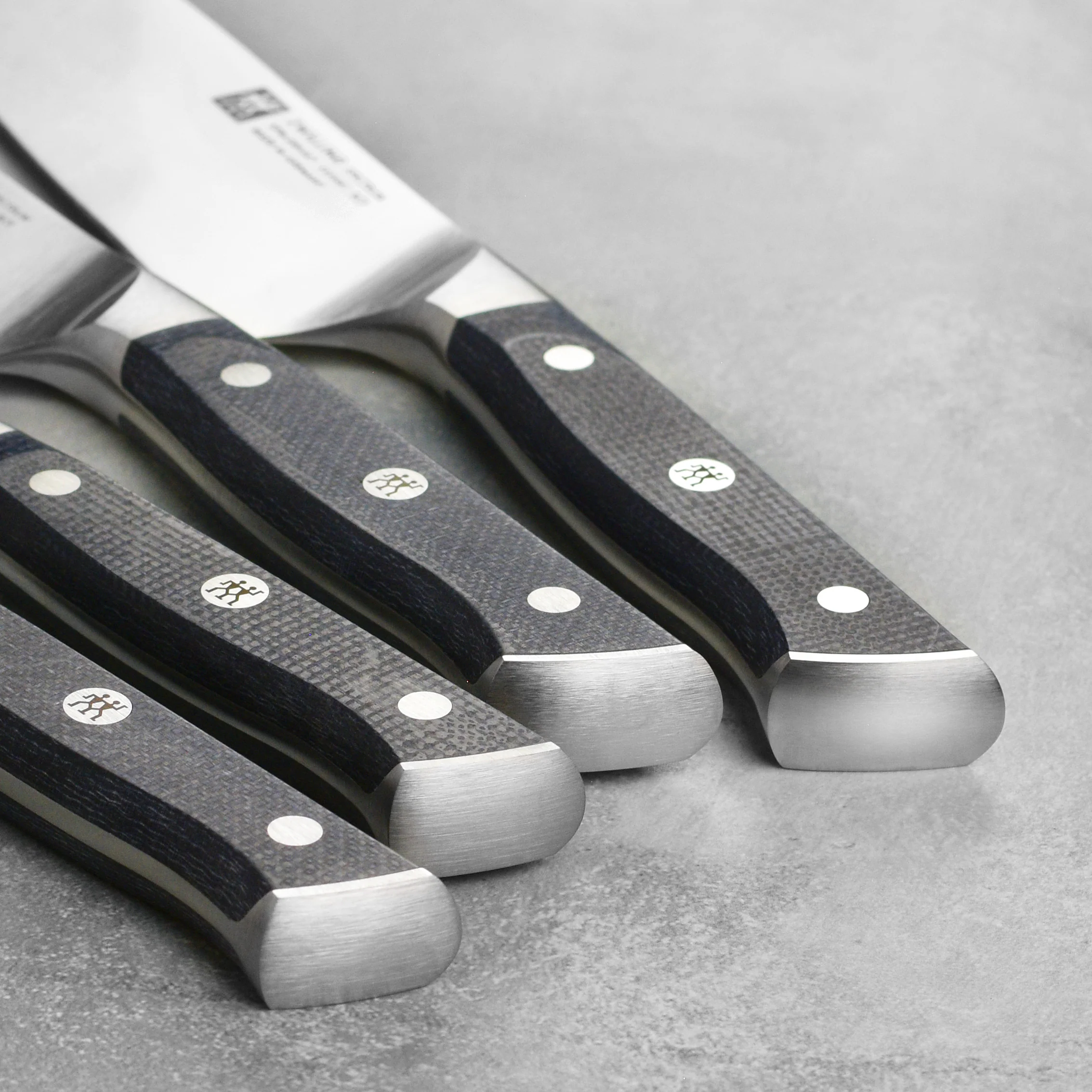 Zwilling Spectrum 14 Piece Knife Block Set - Image 4
