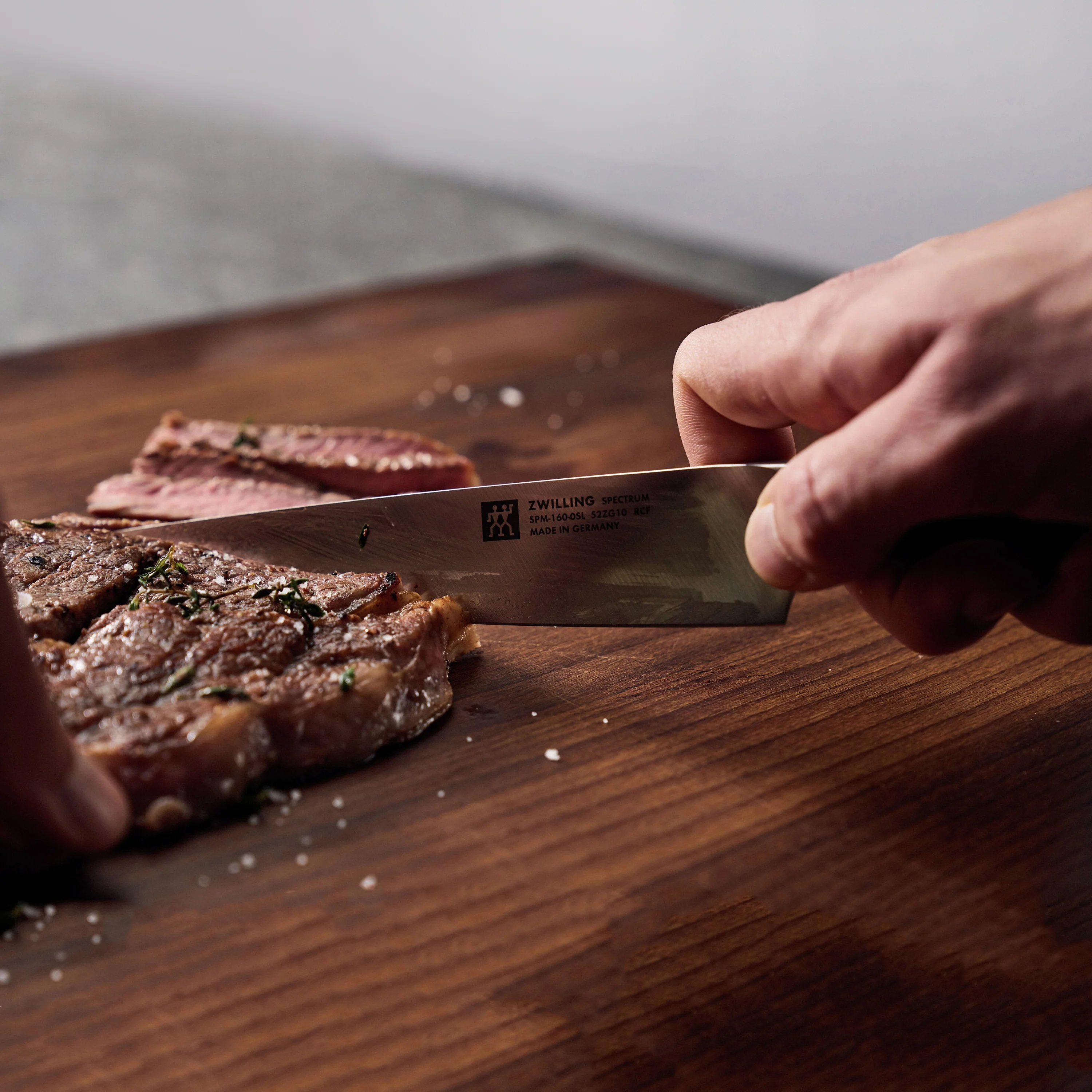 Zwilling Spectrum 6" Utility Knife - Image 6
