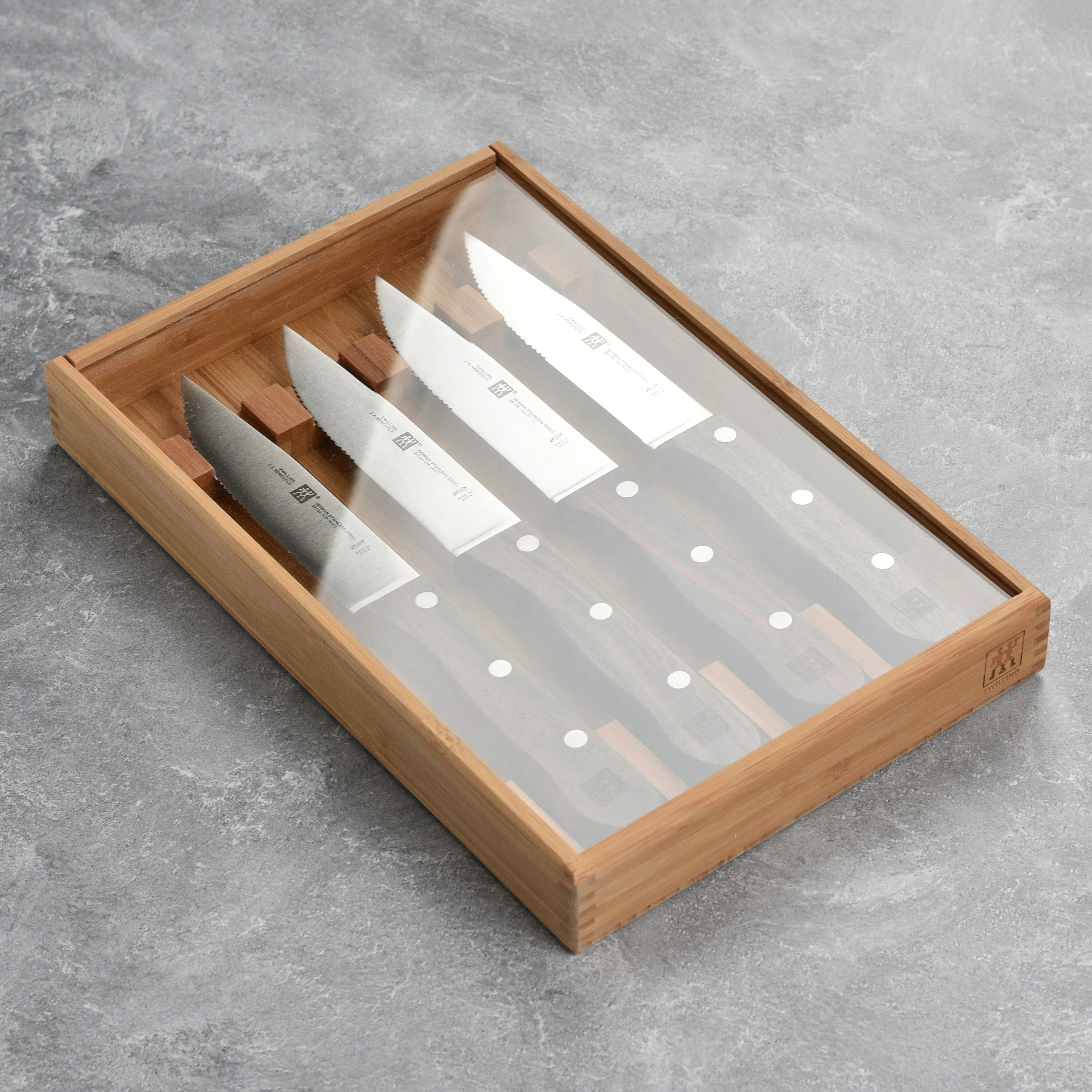 Zwilling 4 Piece Steakhouse Steak Knife Set with Storage Case - Image 5