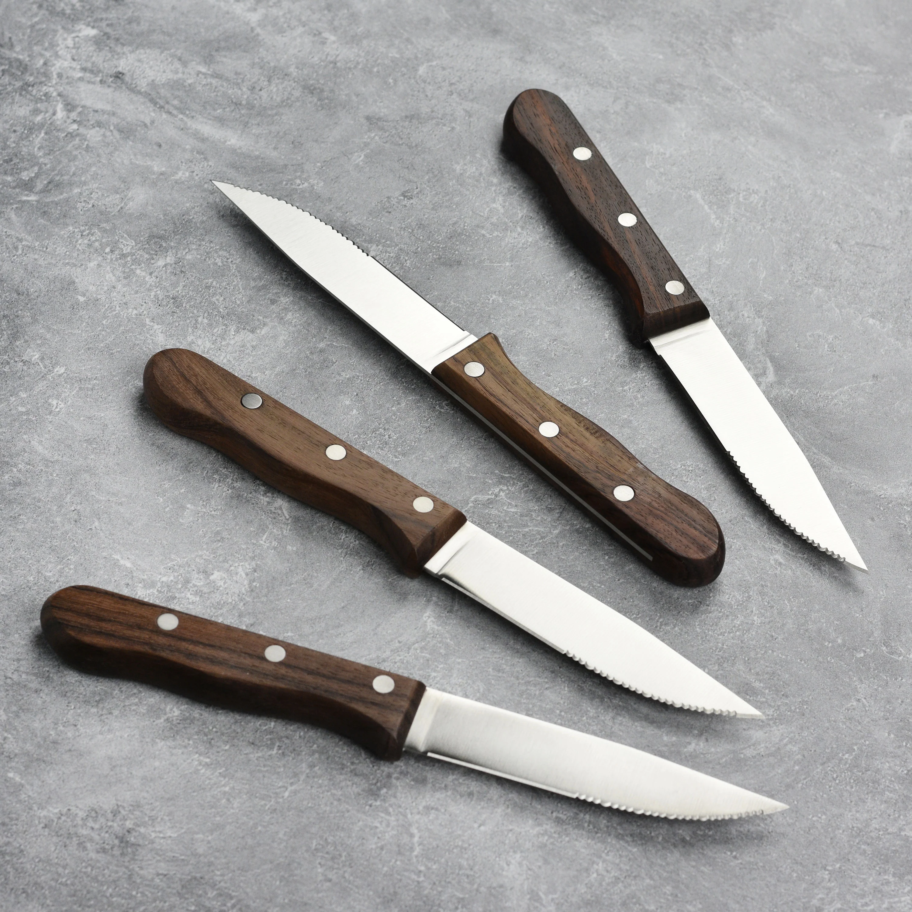 Zwilling 4 Piece Steakhouse Steak Knife Set with Storage Case - Image 6