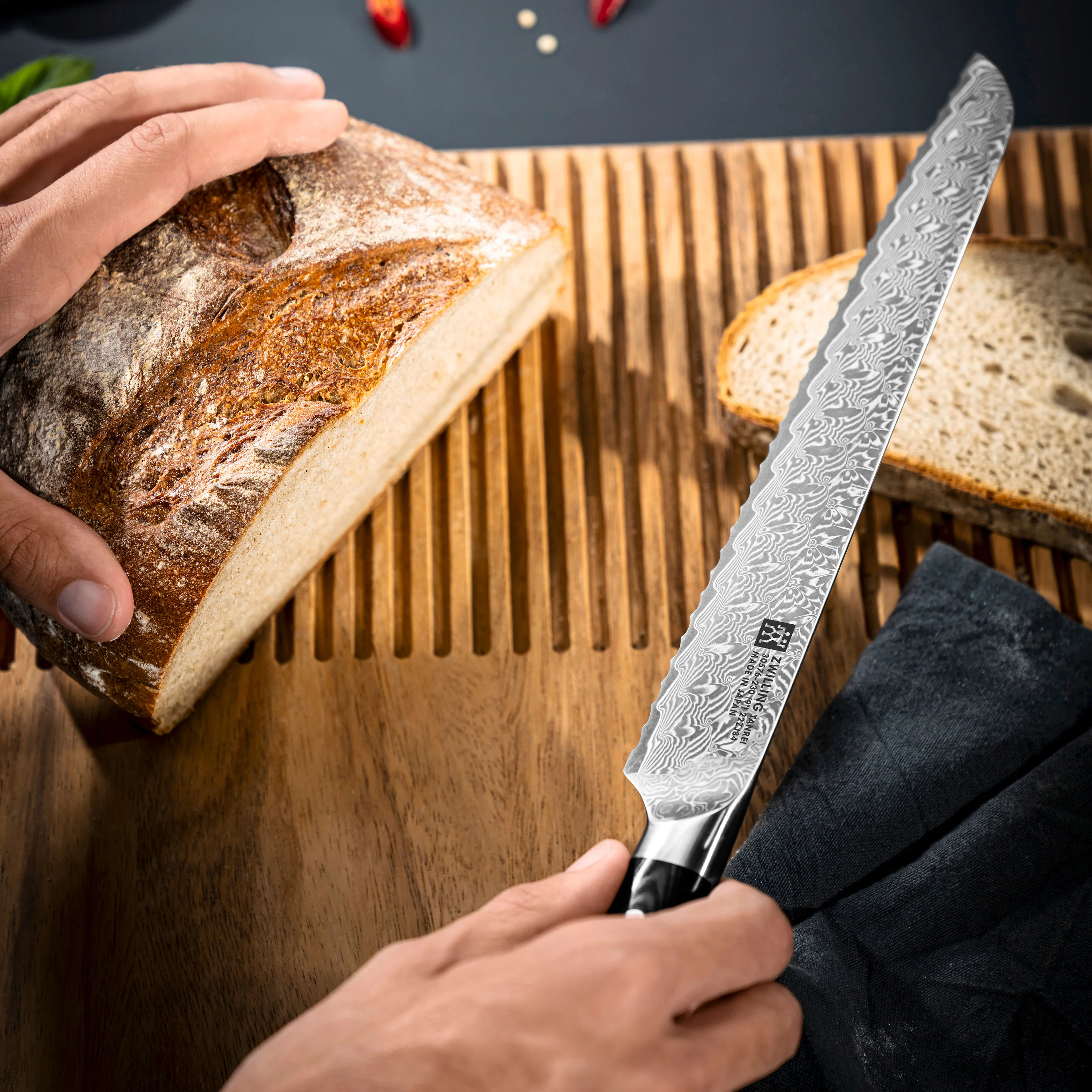 Zwilling Tanrei 9" Bread Knife - Image 10