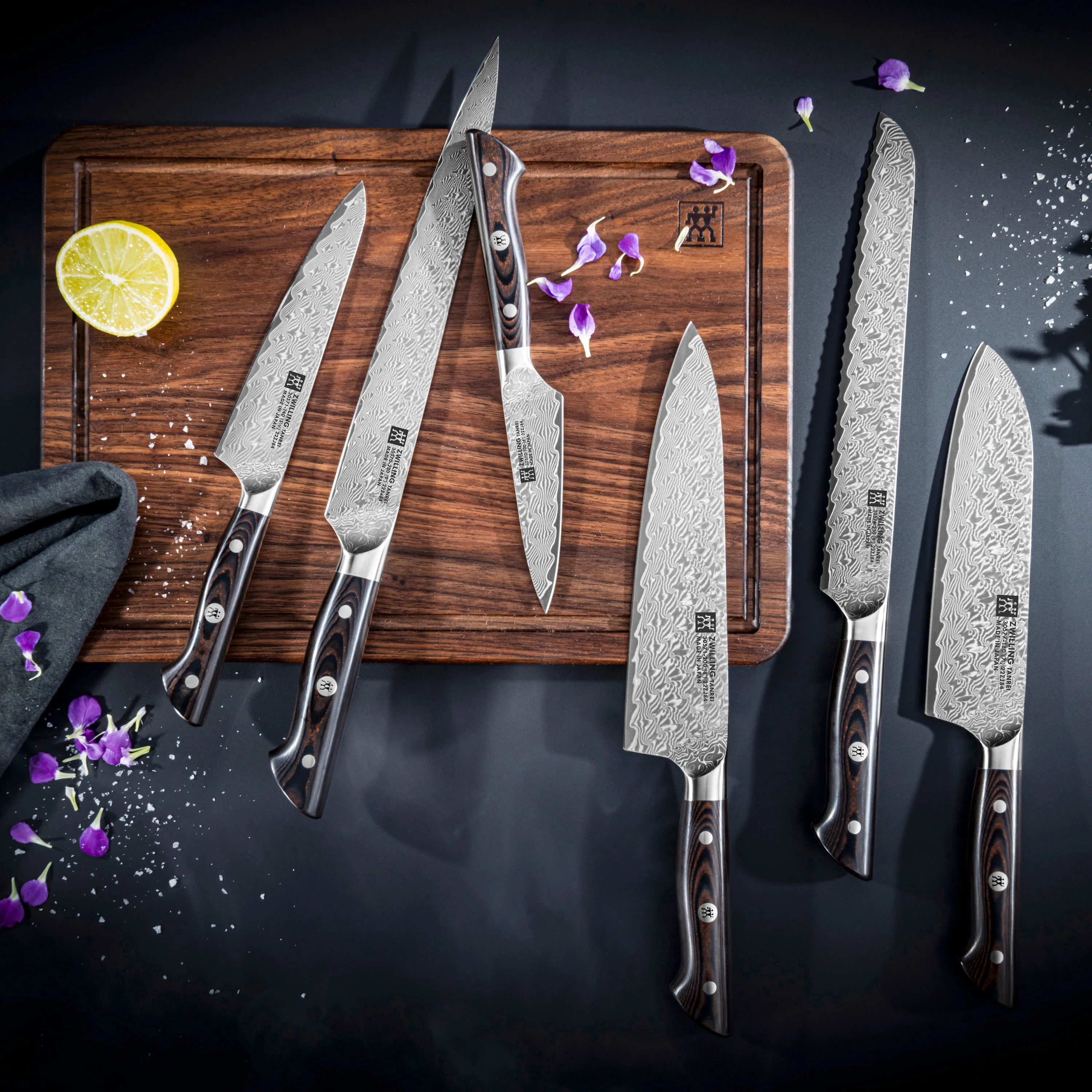 Zwilling Tanrei 7" Santoku Knife - Image 6