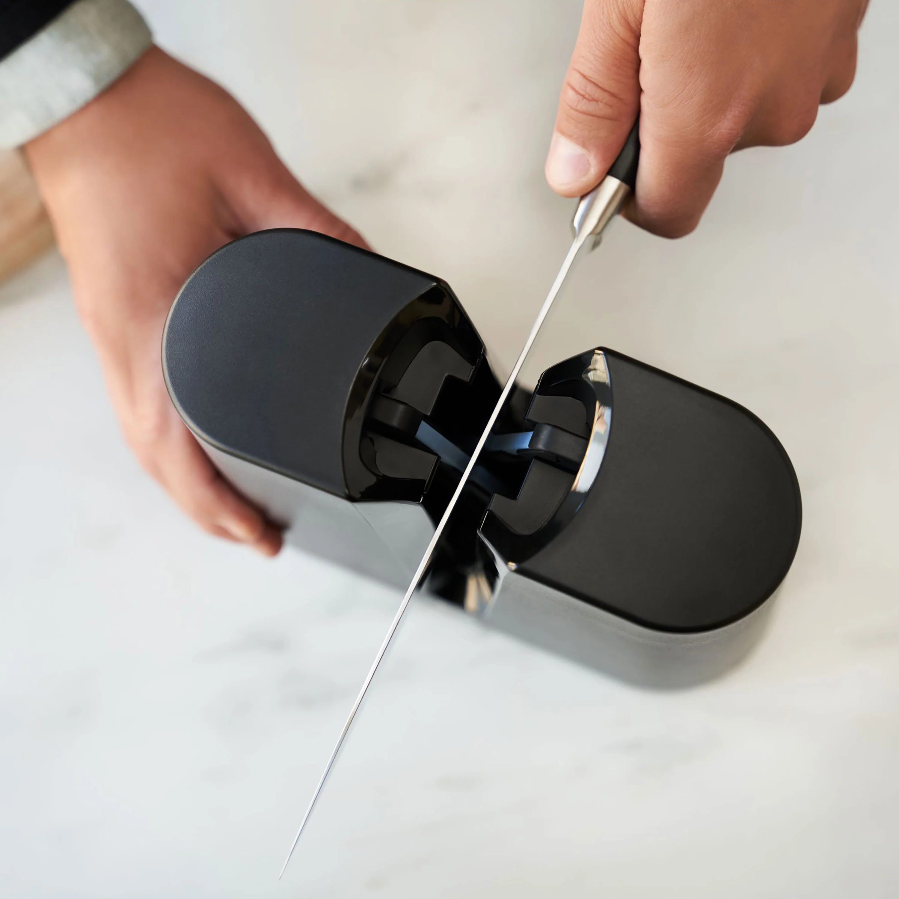 Zwilling V-Edge Sharpener - Image 3
